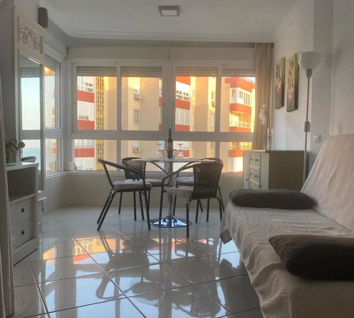Apartamento Luminoso, acogedor y a 3 minutos de la playa Torrox